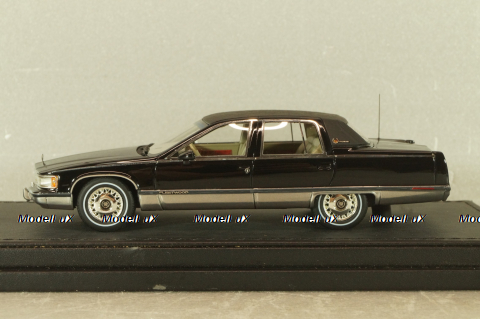 Cadillac Fleetwood 1993, black, VAV 1:43 Уценка!