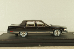 Cadillac Fleetwood 1993, black, VAV 1:43 Уценка!