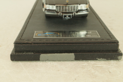 Cadillac Fleetwood 1993, black, VAV 1:43 Уценка!