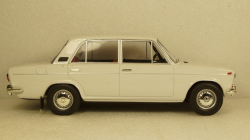 ВАЗ 2103 Жигули LADA 1972, T9-1800263, Triple9 1:18