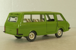 Раф-2203 Латвия А18, оливковый, Тантал/Радон 1:43