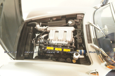 Mercedes-Benz 300SL Roadster (W198) 1957, silver, ‎180039030, Minichamps 1:18