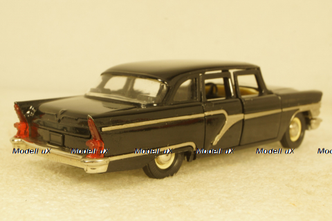 Газ-13 Чайка А15, черный салон,Тантал/Радон 1:43