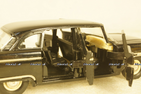 Газ-13 Чайка А15, черный салон,Тантал/Радон 1:43