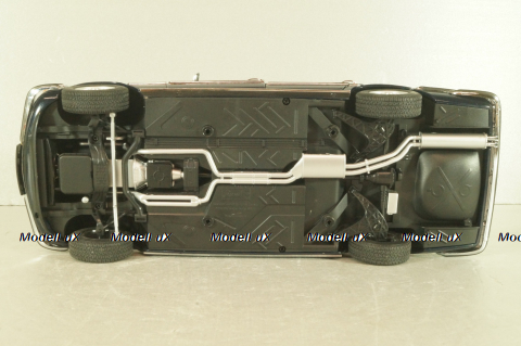 Mercedes-Benz 450 SEL 6,3 (W116) 1965, dark blue, Revell 1:18