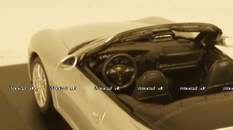 PORSCHE 911 CABRIOLET (996) - 2001 - SILVER, 940061031, Maxichamps 1:43