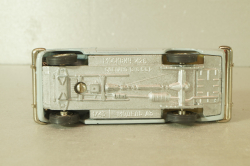 Москвич-426 А3, 3 зажима, белый, 1977г.,  Тантал/Радон 1:43