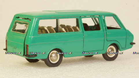 Раф-2203 А18 зелёный, Тантал/Радон 1:43