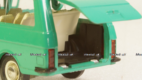 Раф-2203 А18 зелёный, Тантал/Радон 1:43