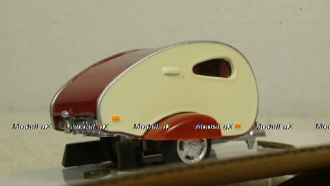 Caravan I burgundy / creamy white, Cararama 1:43