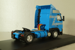Volvo FH12 tractor 1994, blue with dilver strips, TR018, IXO 1:43 Уценка!