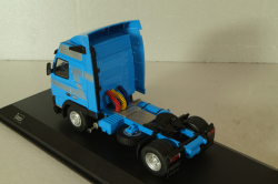 Volvo FH12 tractor 1994, blue with dilver strips, TR018, IXO 1:43 Уценка!