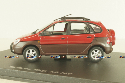 Renault Scenic RX4 2.0 16V, red/grey, Universal Hobbies 1:43
