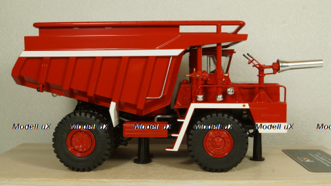 Белаз-540А Пожарная автоцистерна Днепропетровск, УССР, 1980г., TruckTyr 1:43
