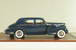 Cadillac V16 Series 90 town sedan 1938, dark blue, GIM004A, GIM 1:43