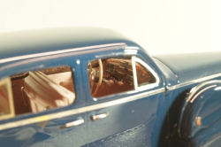 Cadillac V16 Series 90 town sedan 1938, dark blue, GIM004A, GIM 1:43