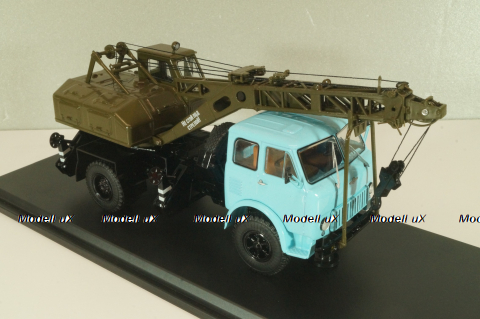 К-67 Автокран на шасси Маз-500 1965, голубой/хаки, SSM1610, SSM 1:43