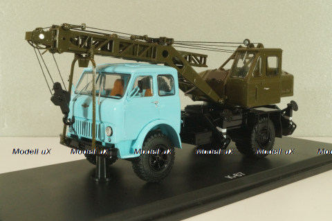 К-67 Автокран на шасси Маз-500 1965, голубой/хаки, SSM1610, SSM 1:43
