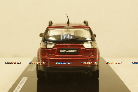 Mitsubishi Outlander  red, Vitesse 1:43