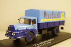 Unic ZU Izoard pick up with canvas top blue/yellow, Hachette 1:43