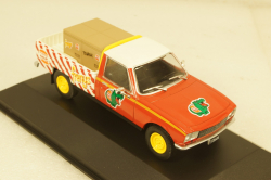 Peugeot 504 Pick Up Pumper Nic 1982 red/white, Altaya 1:43