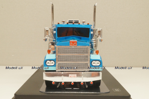 Marmon GHDT tractor 1990, blue, TR216, IXO 1:43