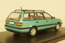 Volkswagen Passat Variant B4 1993 light green metallic, PRD521, Premium X 1:43