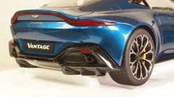 Aston Martin Vantage 2019, 70278, Auto Art 1:18
