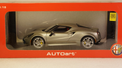 Alfa Romeo 4C 2013 greymetallic, 70187, Auto Art 1:18