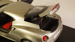 Alfa Romeo 4C 2013 greymetallic, 70187, Auto Art 1:18