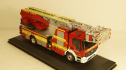 Mercedes Atego DLK 23/12 Metz, Freiwillige Feuerwehr Garmisch-Partenkirchen, TRF020S, IXO 1:43