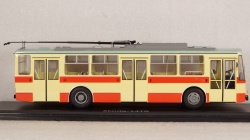 Троллейбус Skoda-14TR красно-бежевый, SSM4042, SSM 1:43 Уценка!
