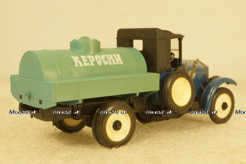 Амо Ф-15 с цистерной, 2001г., Арек 1:43