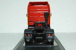 MAN F2000 19.463 Roadstar, TR138.22, IXO 1:43