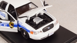 Ford Crown Victoria Police Interceptor from the Series McGyver 2003, 86520, Greenlight 1:43