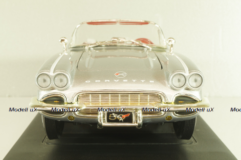 Chevrolet Corvette (C1) Convertible 1962, silver, 36833, ERTL 1:18 Уценка!