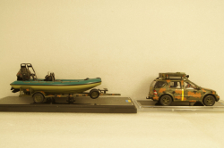 Mercedes ML320 W163 1998 with powerboat Ukraine Territorial Defense Forces (Mykolaiv 2022), TruckTyr 1:43