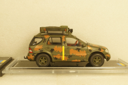 Mercedes ML320 W163 1998 with powerboat Ukraine Territorial Defense Forces (Mykolaiv 2022), TruckTyr 1:43