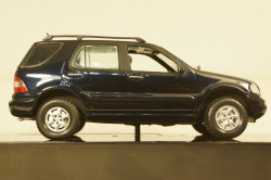 Mercedes ML320 W163 2002, blue IXO, IXO 1:43