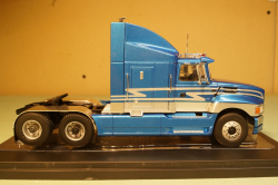 Ford Aeromax Tractor Truck 3-assi 1990, TR127.22, IXO 1:43