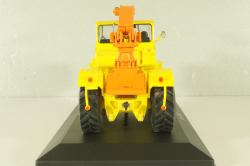 КБГ-2 крановой установка на шасси трактора К 700 Кировец , Modellux 1:43