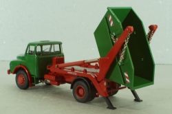MAN Hauber HAK 15.200 skip truck, green, 1047, Conrad 1:50
