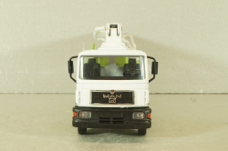 MAN 3-axle Schwing 32XL, concrete pump,  white/green, Conrad 1:50