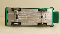 Раф-2203 А18 с МИ зелёный, Тантал/Радон 1:43