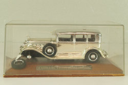 Cadillac V8 Imperial sedan, Atlas 1:43