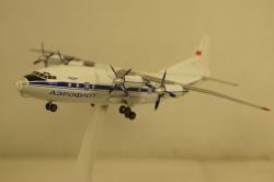 АН-12 Антонов Аэрофлот СССР, Herpa 1:200