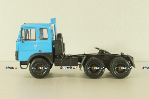 Маз-6422 тягач 1981г, синий, Н796, Наш Автопром 1:43 Уценка!