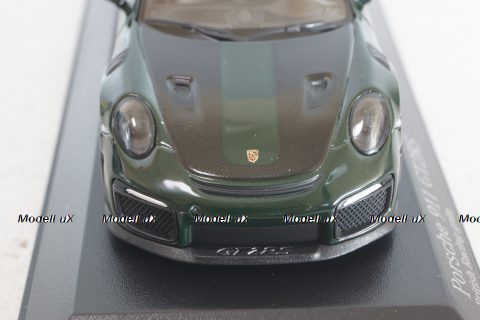 Porsche 911 (991.2) GT2 RS Weissach Package 2018, dark green/silver rims, 413067287, Minichamps 1:43