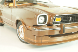 Ford Mustang II King Cobra 1978, brown, 13669, Greenlight 1:18