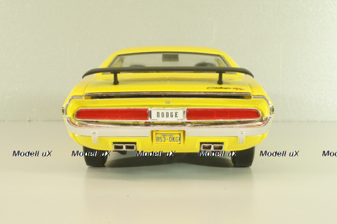 Dodge Challenger R/T 1970 from TV-Series NCIS, yellow, 12845, Greenlight 1:18